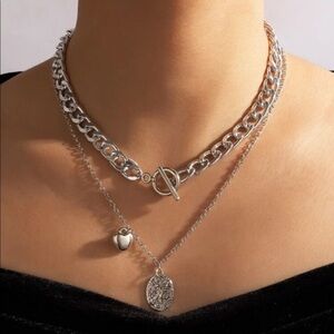 Layered chain heart toggle trendy necklace NEW
